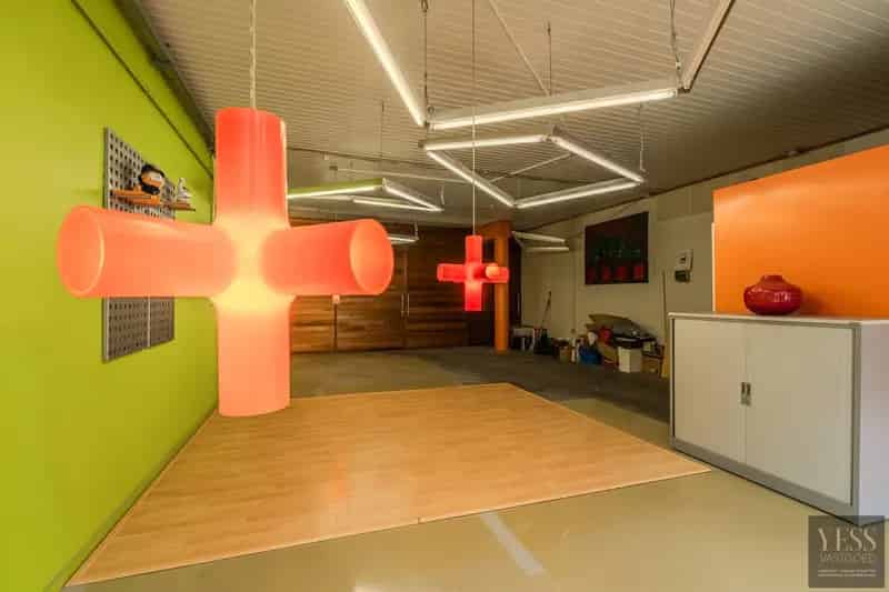 Atelier Magazijn 475m2 Winkelruimte Bureau Oudenburg