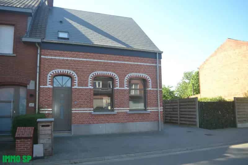 Huis te huur 4 slaapkamers Gerenoveerd