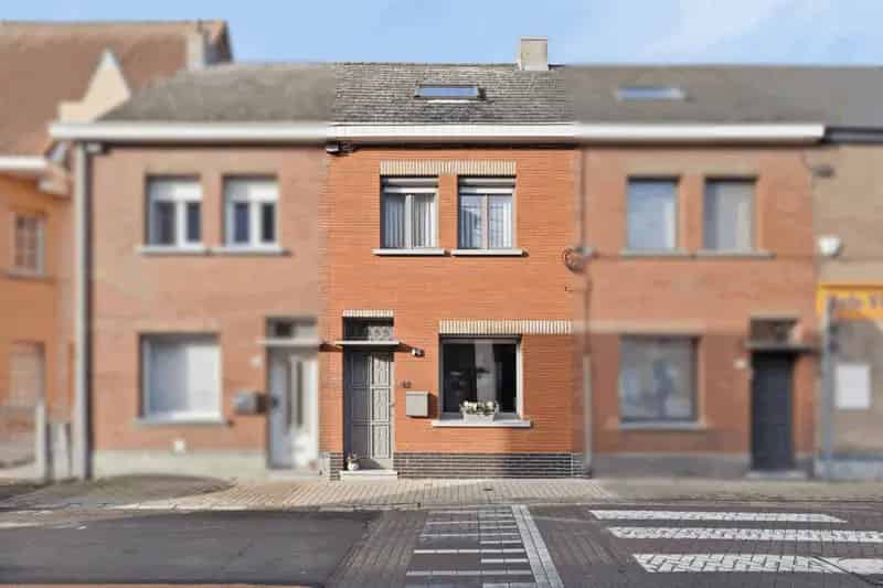 Centrumwoning met garage en autostaanplaats