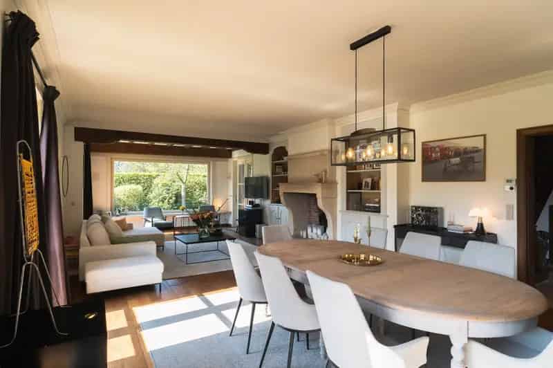 Huis te koop Sint-Martens-Latem: Ruimte, comfort en rust