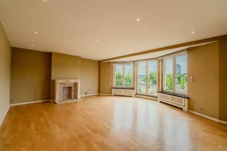 Luxe Appartement te Koop in Luik