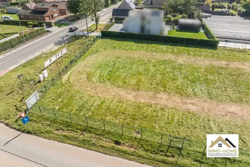 Bouwgrond 800m2 Open Bebouwing