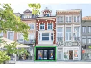 Handelspand te Huur Sint Truiden Grote Markt