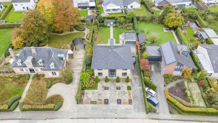 Te koop: prachtige villa met 6 slaapkamers en tuin