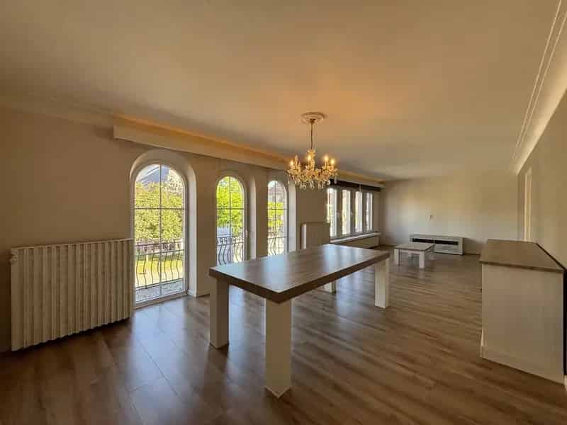 Appartement te huur Neerpelt 3 slaapkamers ruim terras