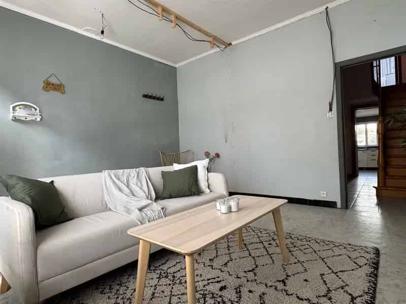 Huis te koop Izegem: 4 slaapkamers, op te frissen