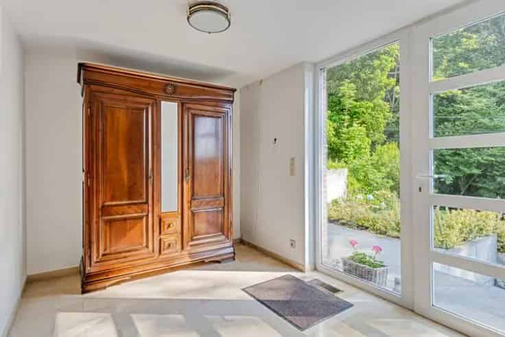 Villa te koop Overijse: Ruime woning met tuin