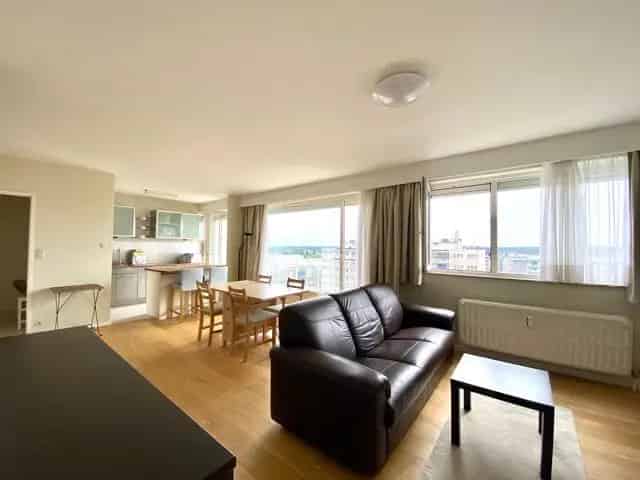 Appartement 1 Chambre Auderghem - Meublé - Terrasse - Près Métro Beaulieu