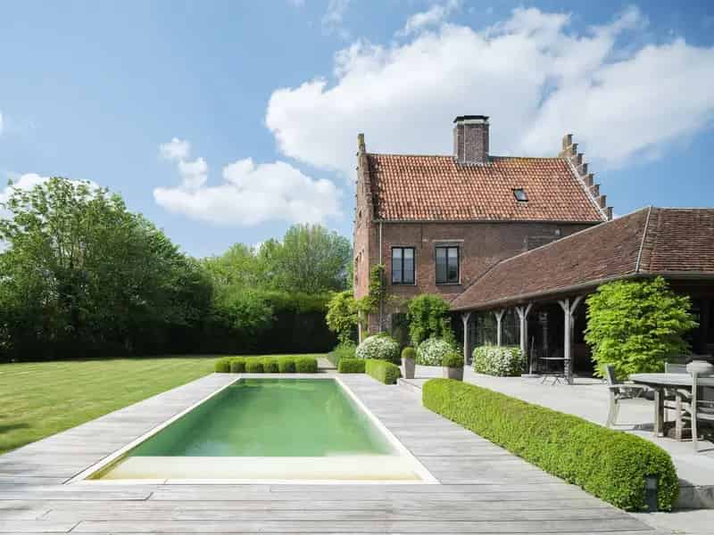 Kasteel te huur: 5 slaapkamers, zwembad, 4577m² grond