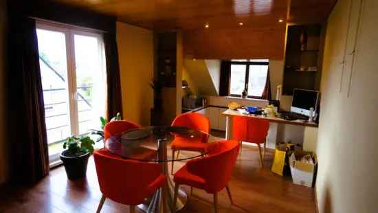 Te huur duplex appartement met garage in Dadizele