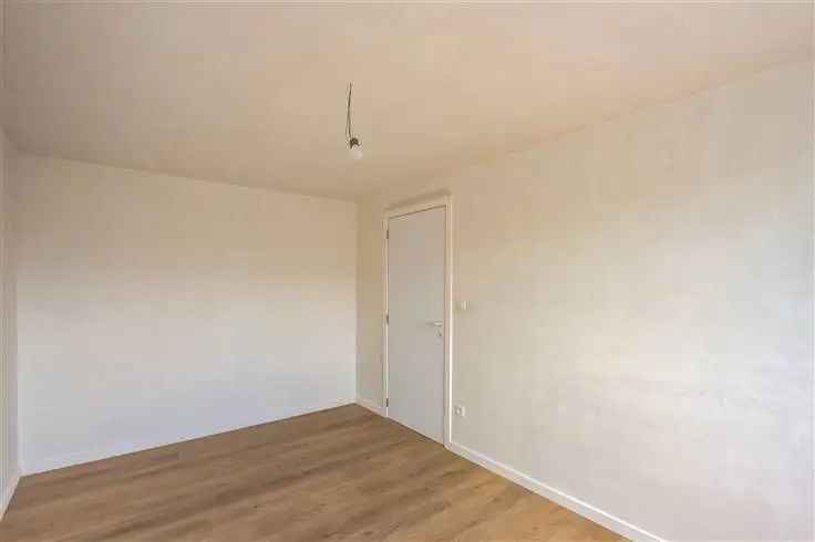 Penthouse Te Koop Duplex Met 2 Slaapkamers Nabij Centrum