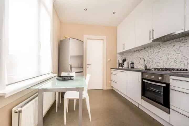 Appartement te huur Antwerpen 2 slaapkamers gemeubeld