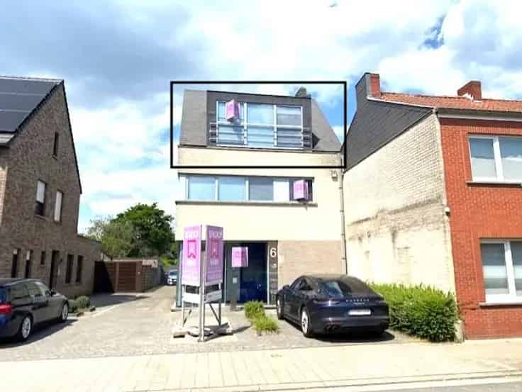 Studio te Koop Geel Centrum Moderne Ruime Studio Terras