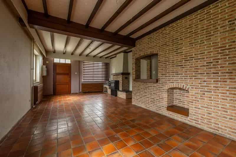 Landelijke Driegevelwoning 2 slaapkamers 1431m²