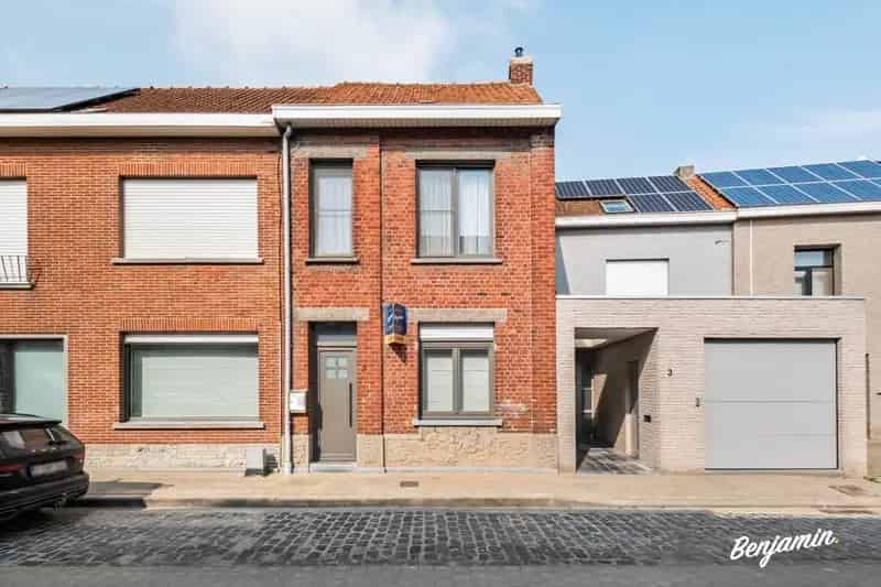 Rustig gelegen woning met 2 of 3 slaapkamers te Geluwe
