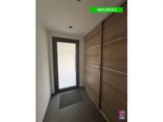Gelijkvloers Appartement te Huur Wanze 117m² 2 slaapkamers