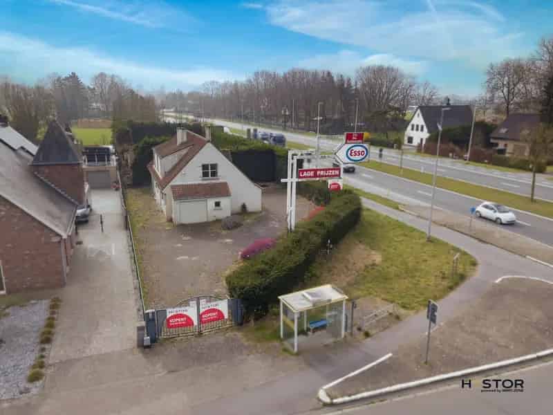 Huis te huur Zele: Commerciële villa met 4 slaapkamers en tuin