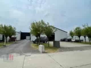 Industrie te koop Brugge 1350m²  Magazijn Kantoren Zonnepanelen