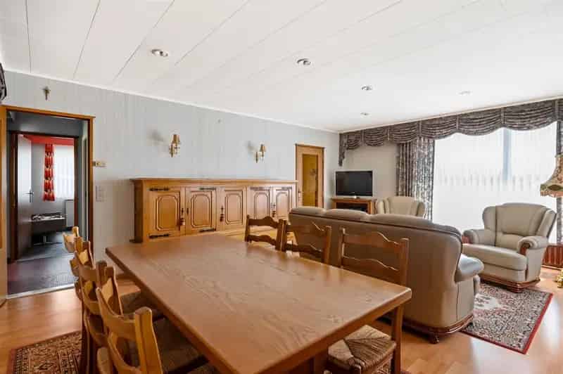 Bouwgrond met woning te renoveren Putte