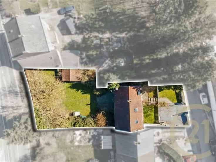 Huis Te Koop Jemeppe-sur-Sambre: 4 Slaapkamers Grote Tuin