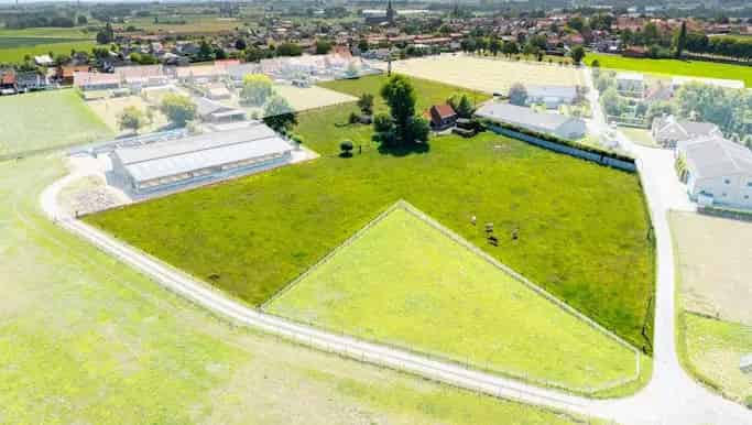 Landelijke woning te renoveren Beselare