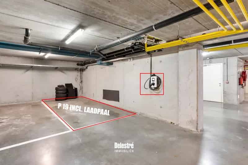 Appartement te huur 3 slaapkamers 2 badkamers tuin terras