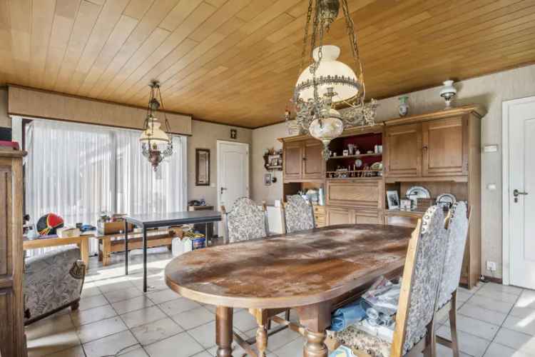 Huis te huur Eernegem: Te renoveren open bebouwing