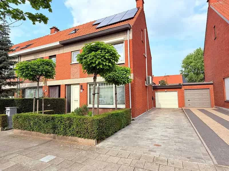 Huis te koop Hoboken 3 slaapkamers tuin garage zonnepanelen