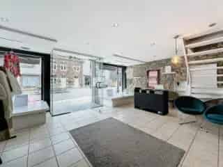 Huis Gemengd Gebruik Te Koop Hotton