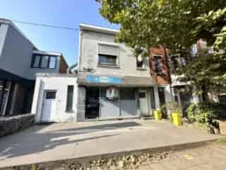 Huis Gemengd Gebruik Jupille
