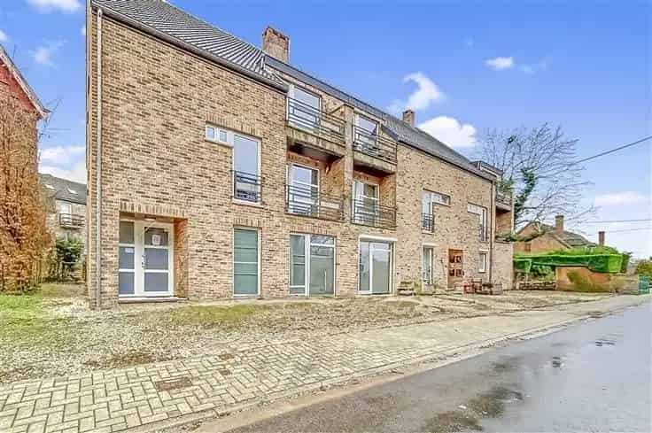 Appartement Te Koop Duplex 2 slaapkamers Parking Tuin