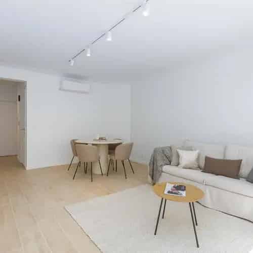 Gerenoveerd 2 Slaapkamer Appartement Oostende Nabij Strand