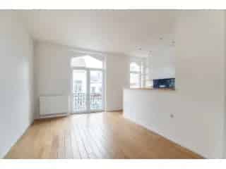 Duplex te Koop Sint-Gillis - gerenoveerd - Balkon & Terras