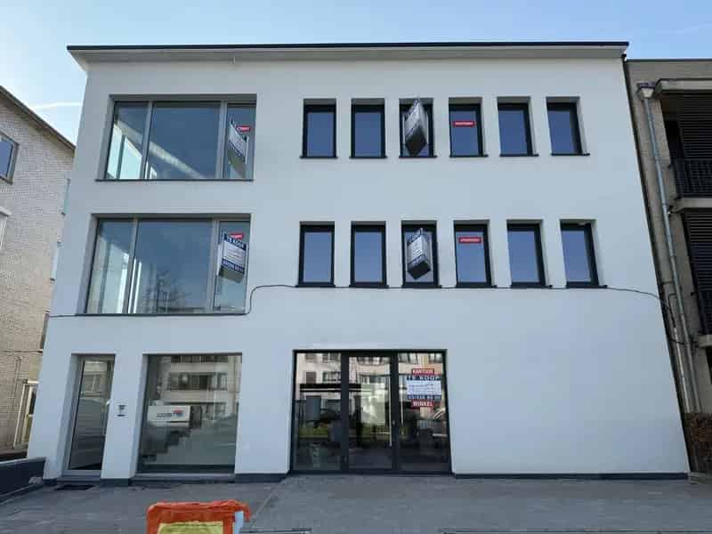 Appartement te huur met terras gerenoveerd energiezuinig