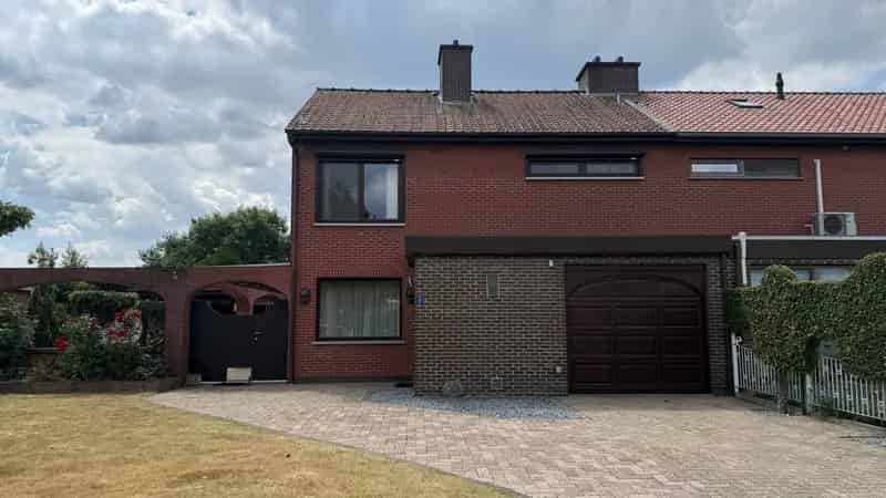 Huis te huur Gellik 3 slaapkamers tuin zwembad
