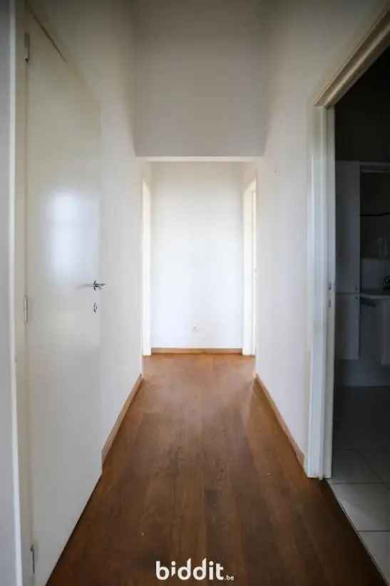 LOT 1 - ZEER LICHTRIJK APPARTEMENT