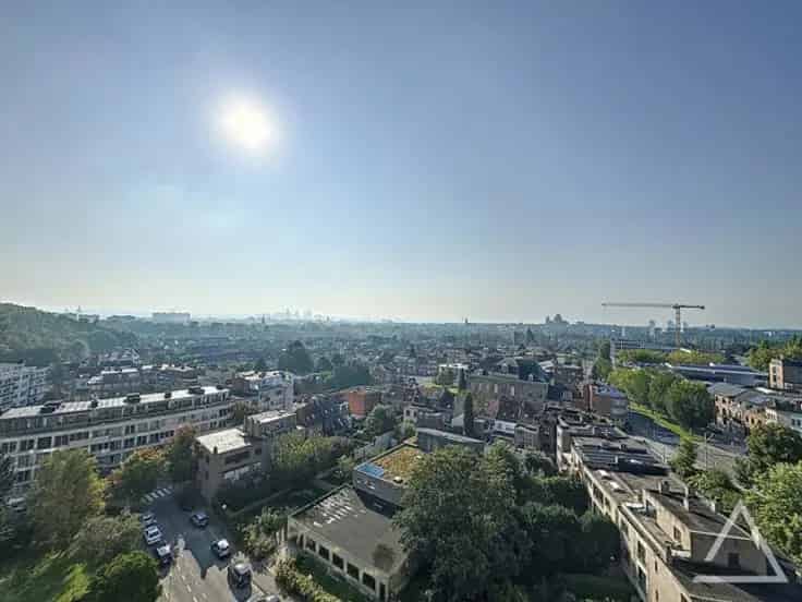 Appartement 2 slaapkamers Terras Kelder Garage Rustig EPC D