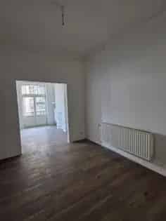Studio Nabij Sablon - Balkon - Hoge Plafonds - Kunstgaleries