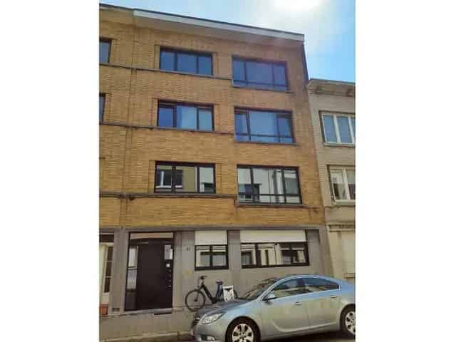 Appartement 2 slaapkamers gerenoveerd 2024