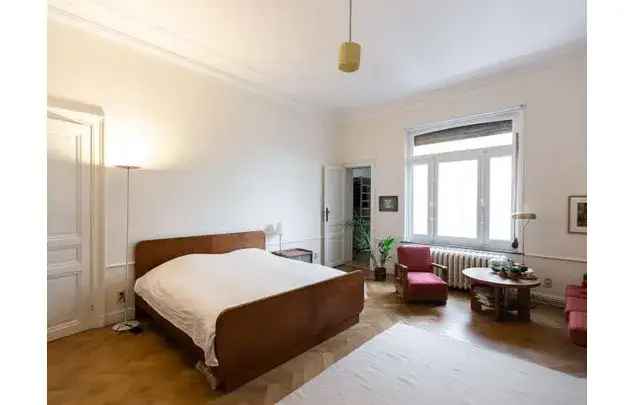 Kamer van 500 m² in Brussels