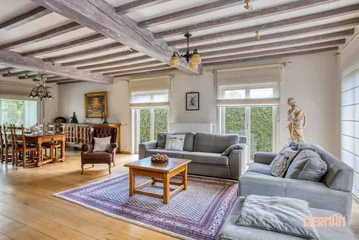 Villa te Koop Denderhoutem Ruime Bungalow met Tuin