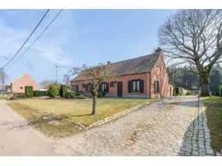 Huis te koop Balen - Landelijke charme met 4 slaapkamers