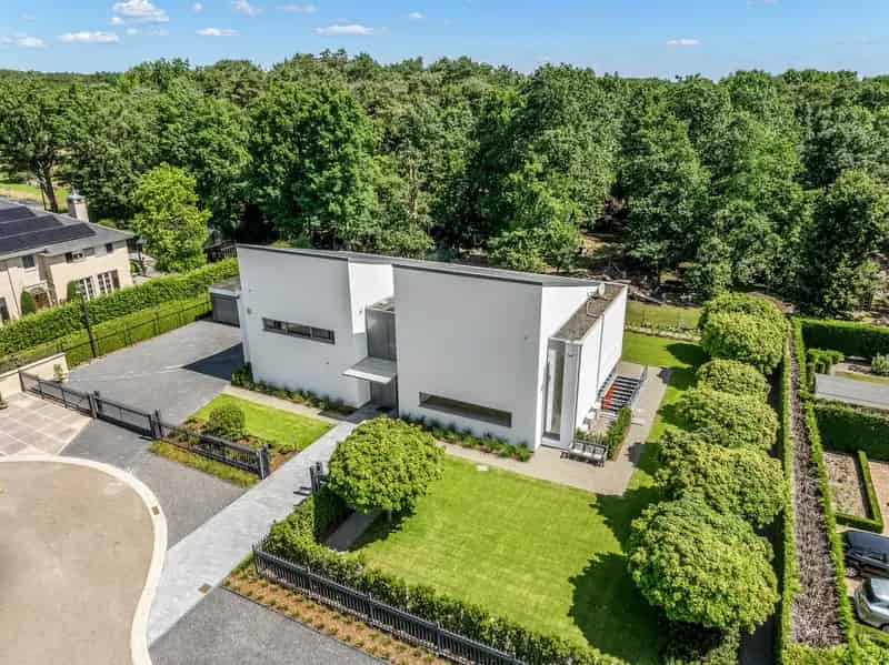 Luxe Villa te koop Lanaken - Binnenzwembad - 516m²