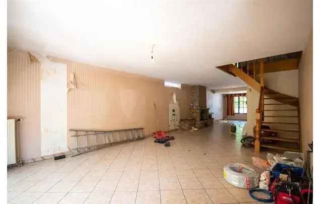 Huur 3 slaapkamer huis van 220 m² in Anderlecht