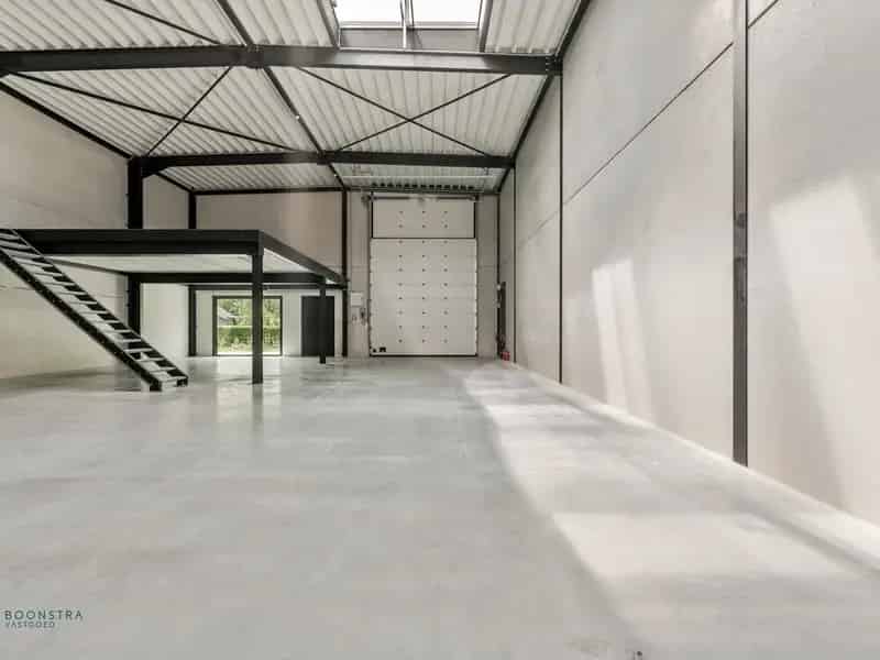 KMO Unit te huur Mechelen 303m² - Uitbreidbaar tot 474m²