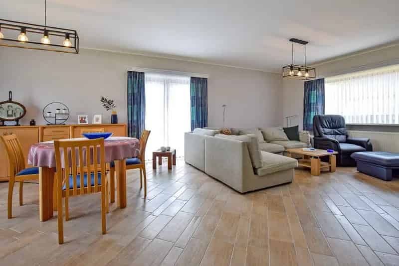 Villa te Veurne 720m²