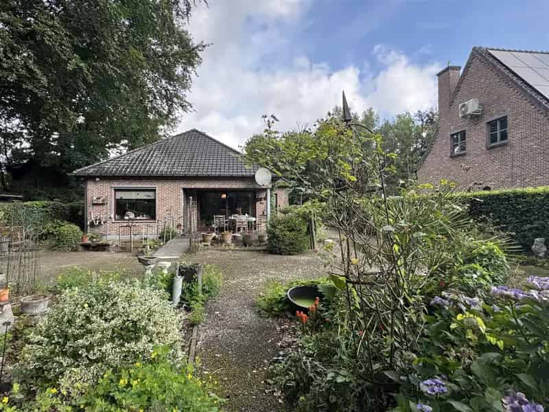 Huis te koop Stekene 1778m² 3 slaapkamers