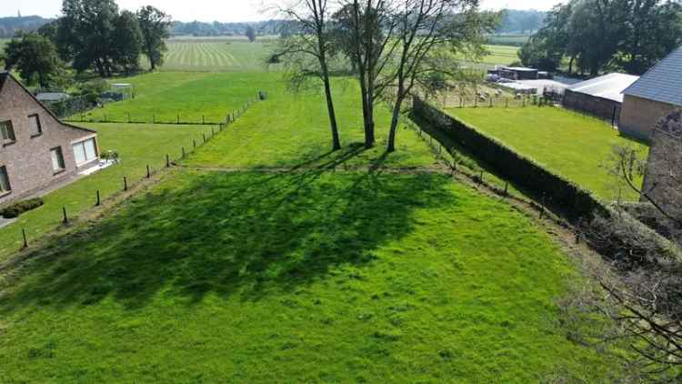 Prachtig perceel grond van 1.655m²