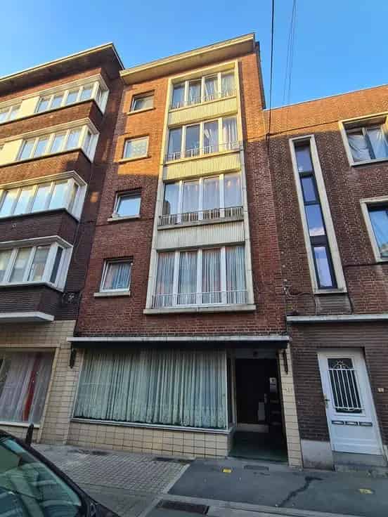 Appartementsblok te Koop 4x2 slaapkamers 1x1 slaapkamer