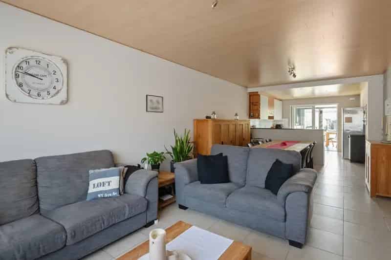 Ruime woning 3 slaapkamers grote tuin Wijnegem